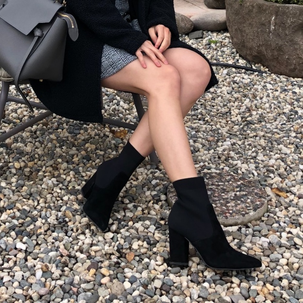 Knit black boots